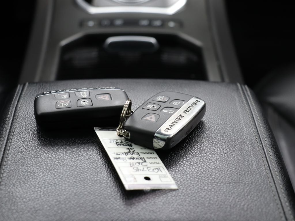 2019 Land Rover Range Rover Evoque SE Premium 4WD Navigation