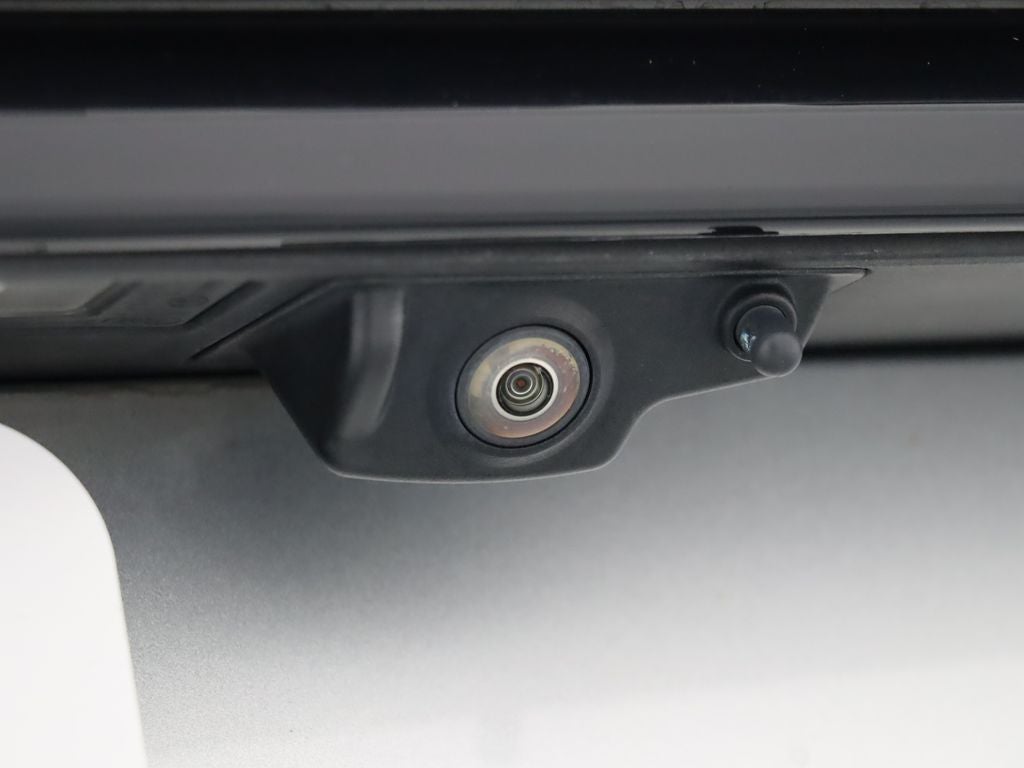 2019 Land Rover Range Rover Velar SE R-Dynamic 4WD Navigation