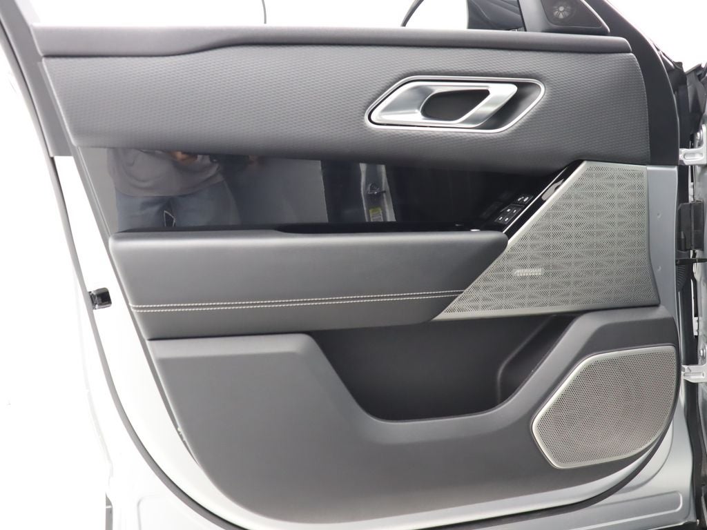 2019 Land Rover Range Rover Velar SE R-Dynamic 4WD Navigation