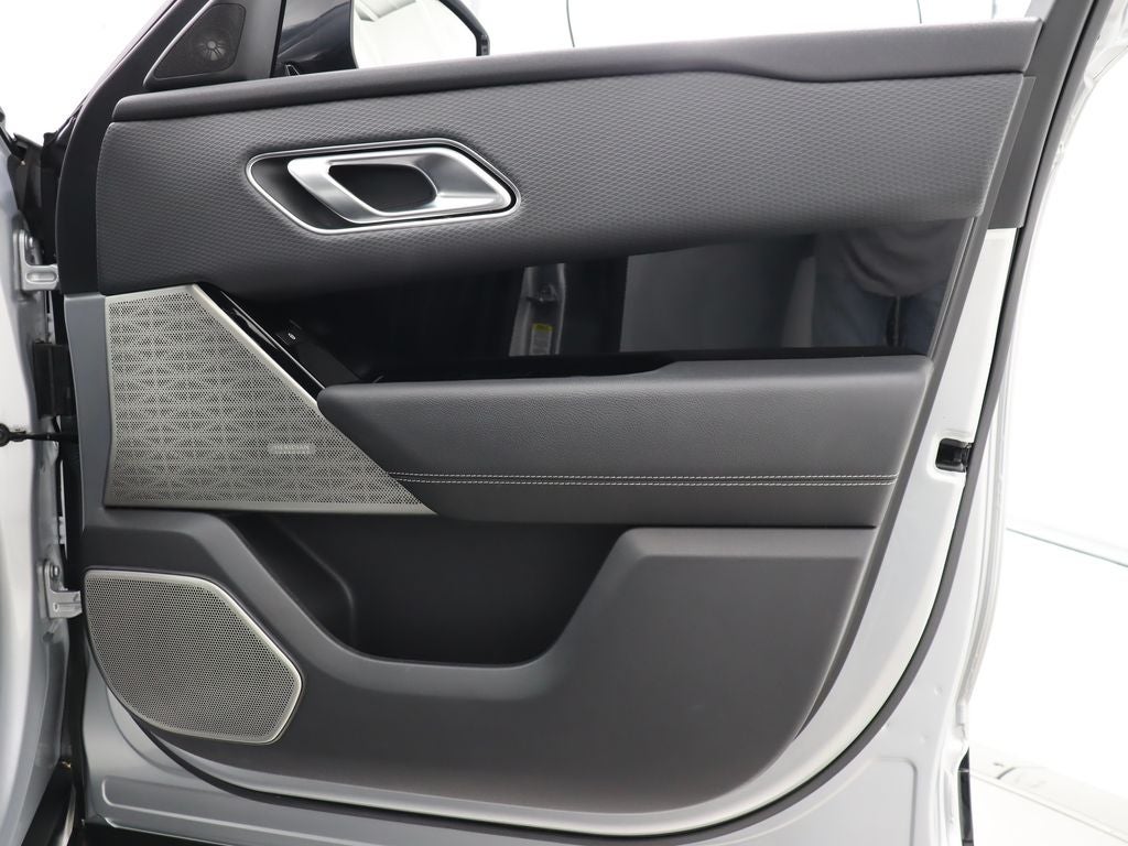 2019 Land Rover Range Rover Velar SE R-Dynamic 4WD Navigation
