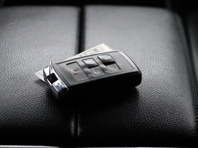 2020 Land Rover Range Rover Evoque SE AWD Navigation