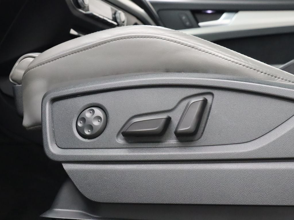2021 Audi SQ5 Premium Plus quattro