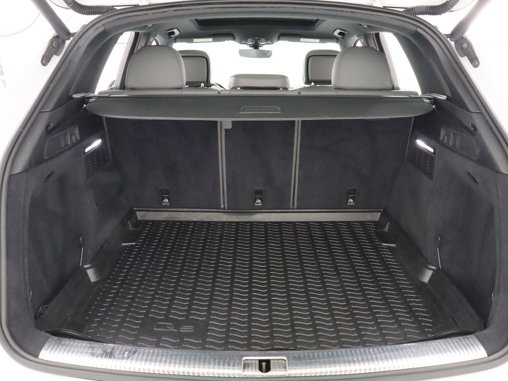 2021 Audi SQ5 Premium Plus quattro