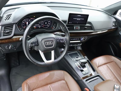 2020 Audi Q5 45 Premium Plus quattro