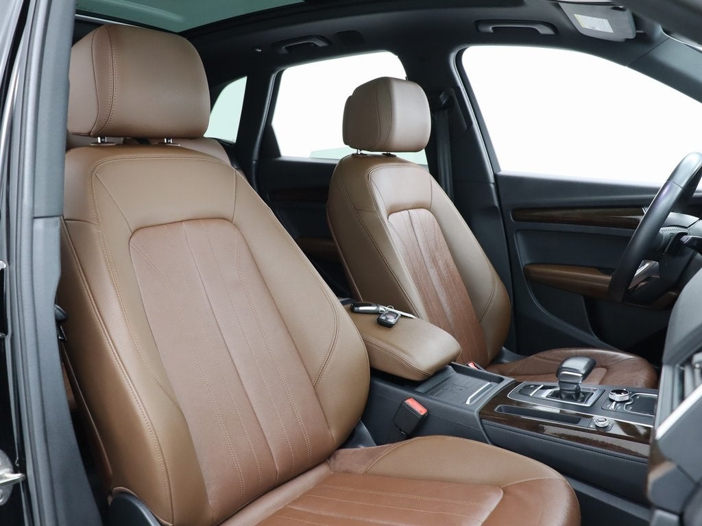 2020 Audi Q5 45 Premium Plus quattro