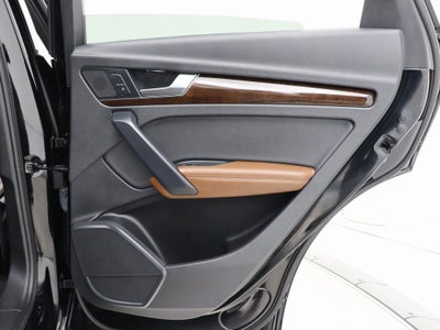 2020 Audi Q5 45 Premium Plus quattro