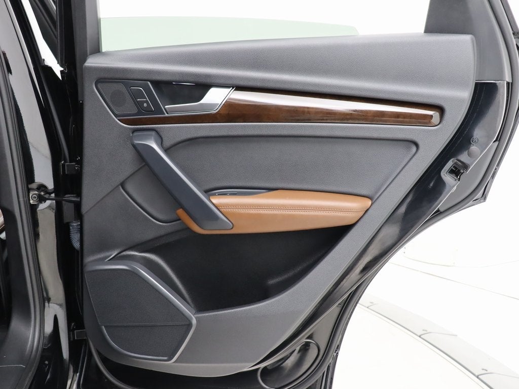 2020 Audi Q5 45 Premium Plus quattro