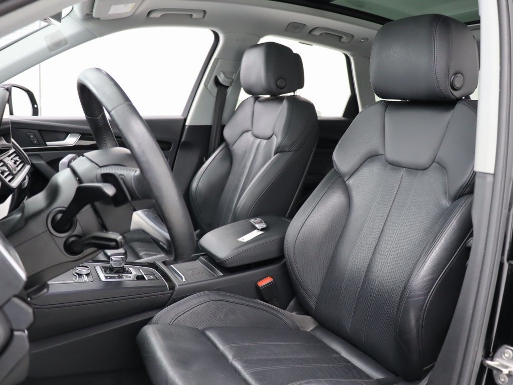 2020 Audi Q5 45 Premium Plus quattro