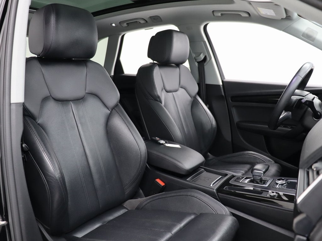 2020 Audi Q5 45 Premium Plus quattro