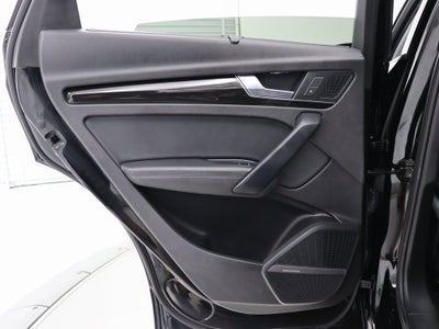 2020 Audi Q5 45 Premium Plus quattro