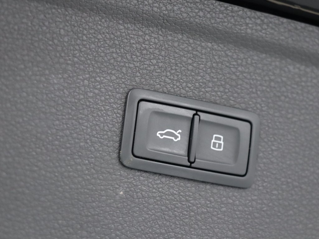 2018 Audi Q5 2.0T Prestige quattro