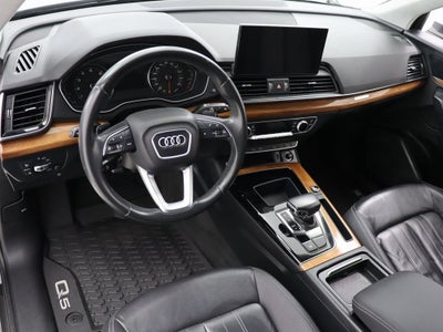 2022 Audi Q5 45 S line Premium quattro