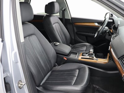 2022 Audi Q5 45 S line Premium quattro