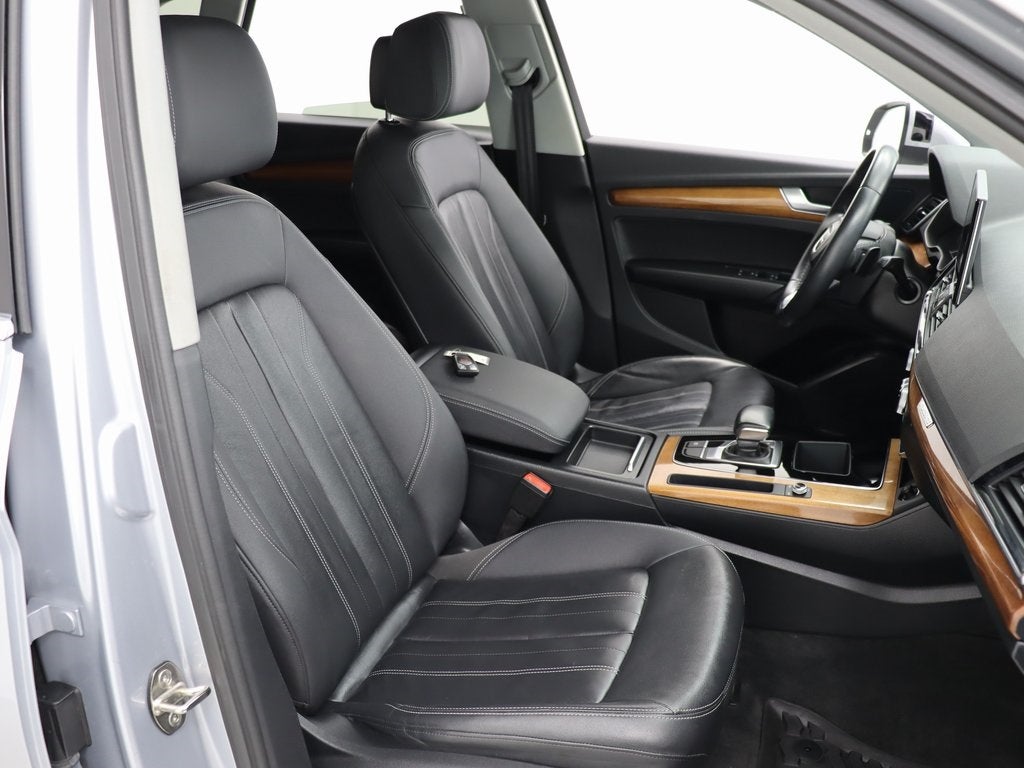 2022 Audi Q5 45 S line Premium quattro