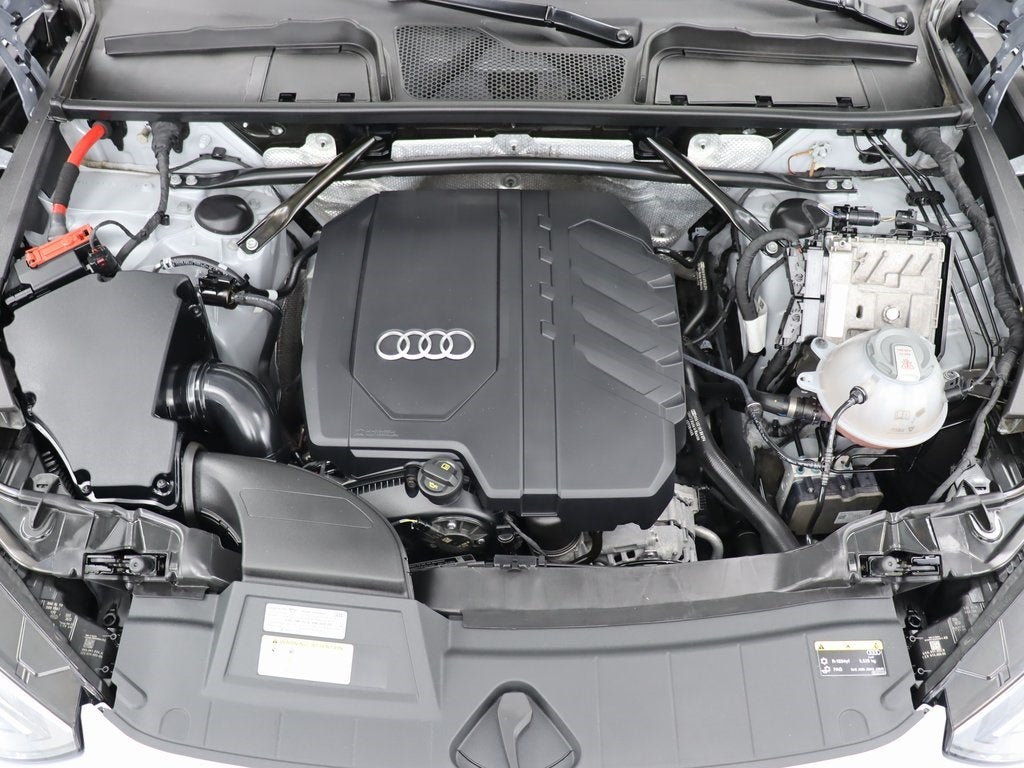 2022 Audi Q5 45 S line Premium quattro