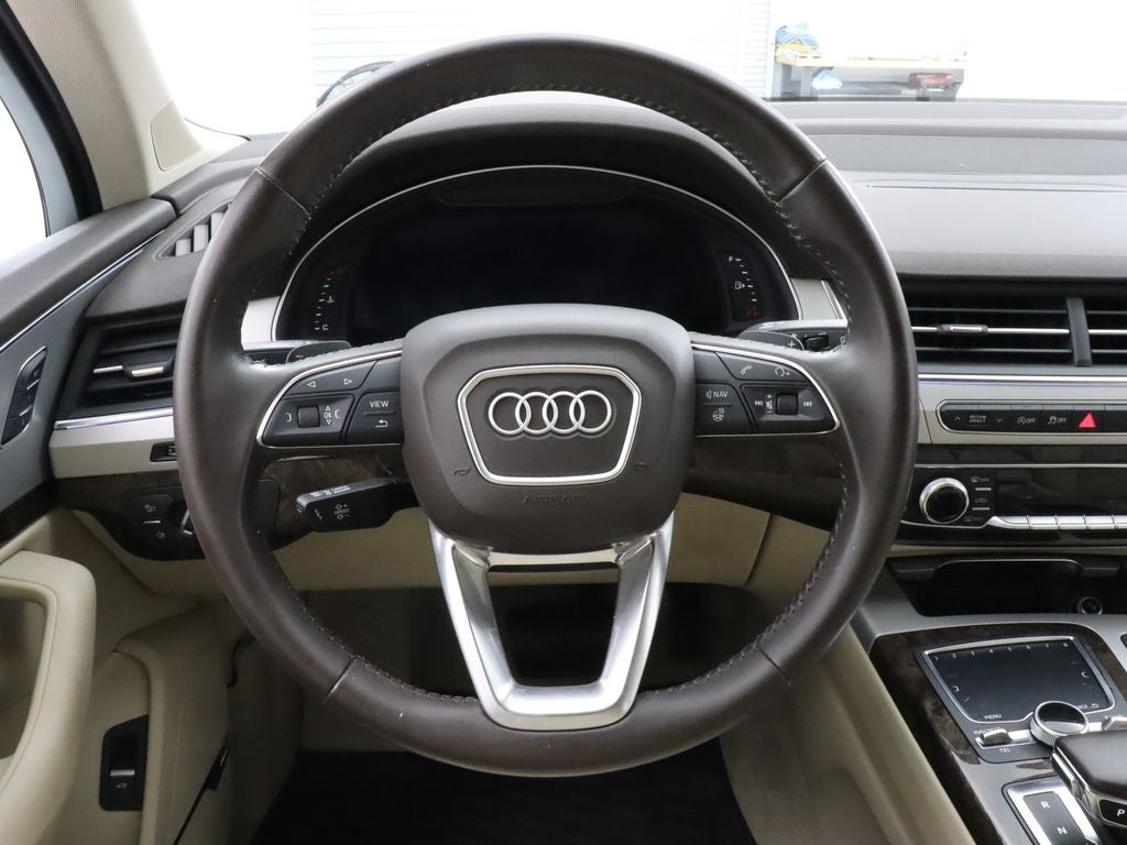2019 Audi Q7 45 Premium Plus quattro