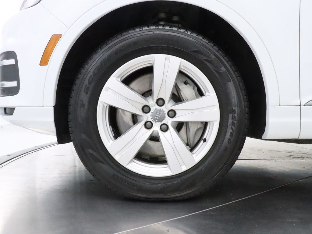 2019 Audi Q7 45 Premium Plus quattro