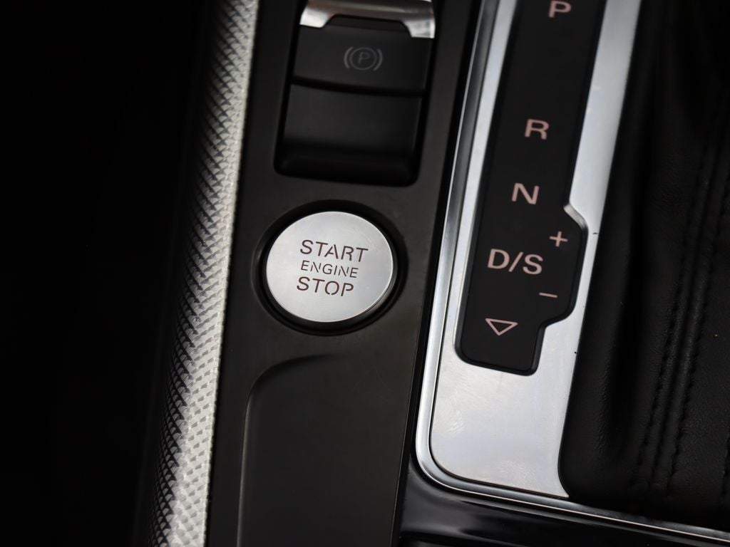 2016 Audi A4 2.0T Premium quattro