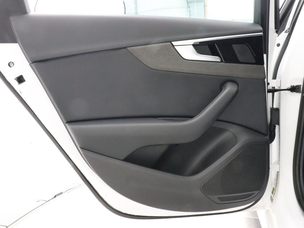 2023 Audi A4 45 S line Premium quattro