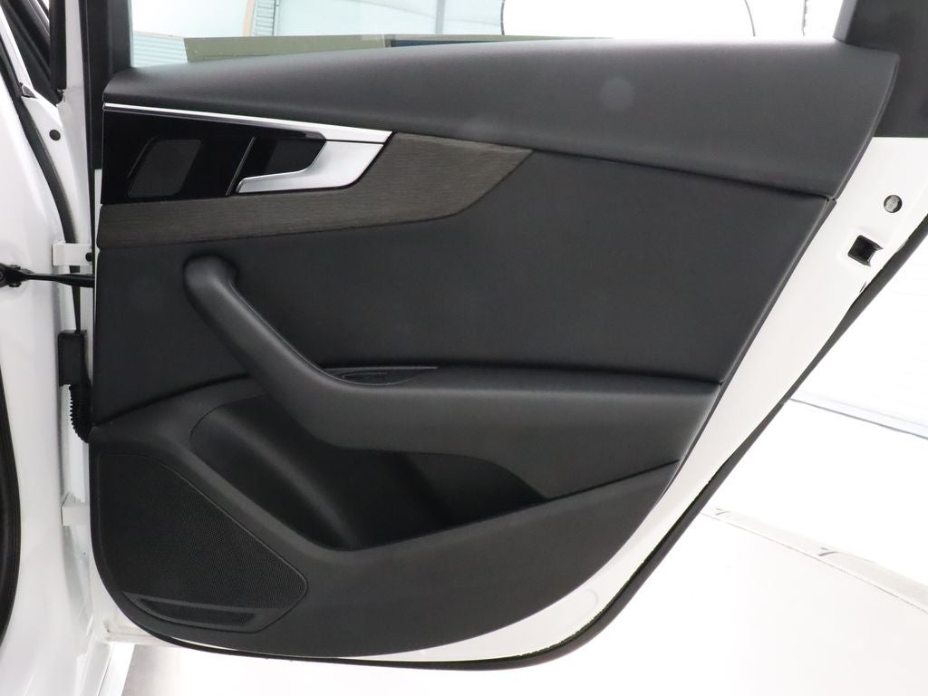 2023 Audi A4 45 S line Premium quattro