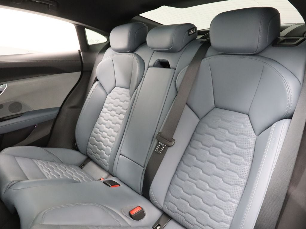 2022 Audi e-tron GT Prestige AWD quattro
