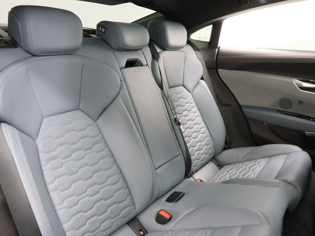 2022 Audi e-tron GT Prestige AWD quattro