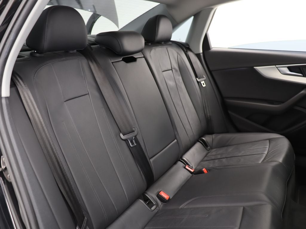 2017 Audi A4 2.0T ultra Premium