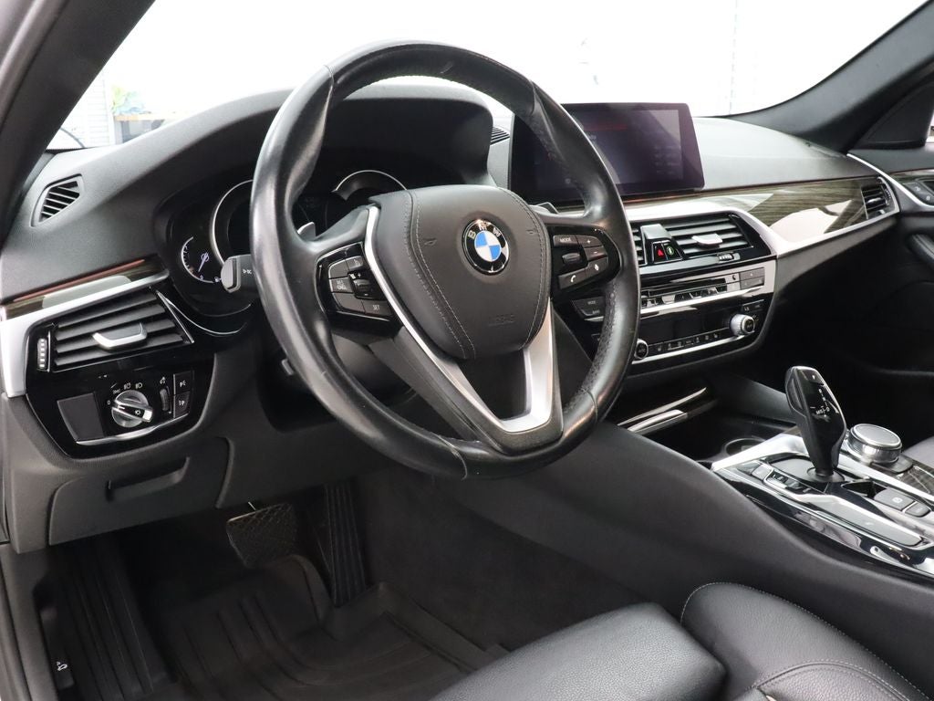 2019 BMW 5 Series 530i Navigation