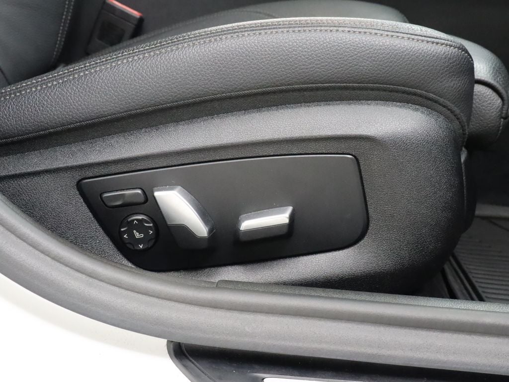 2019 BMW 5 Series 530i Navigation