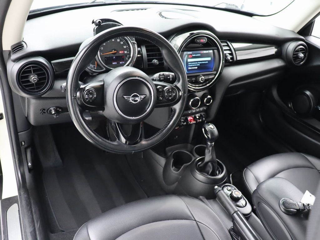2019 MINI Cooper Signature