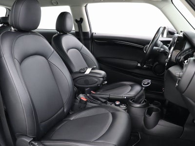 2019 MINI Cooper Signature