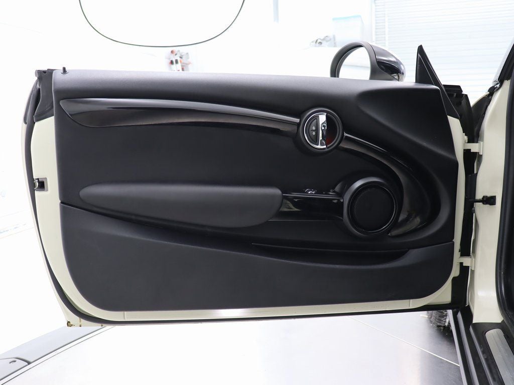 2019 MINI Cooper Signature