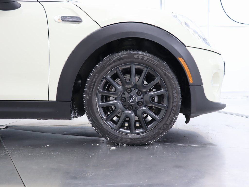 2019 MINI Cooper Signature