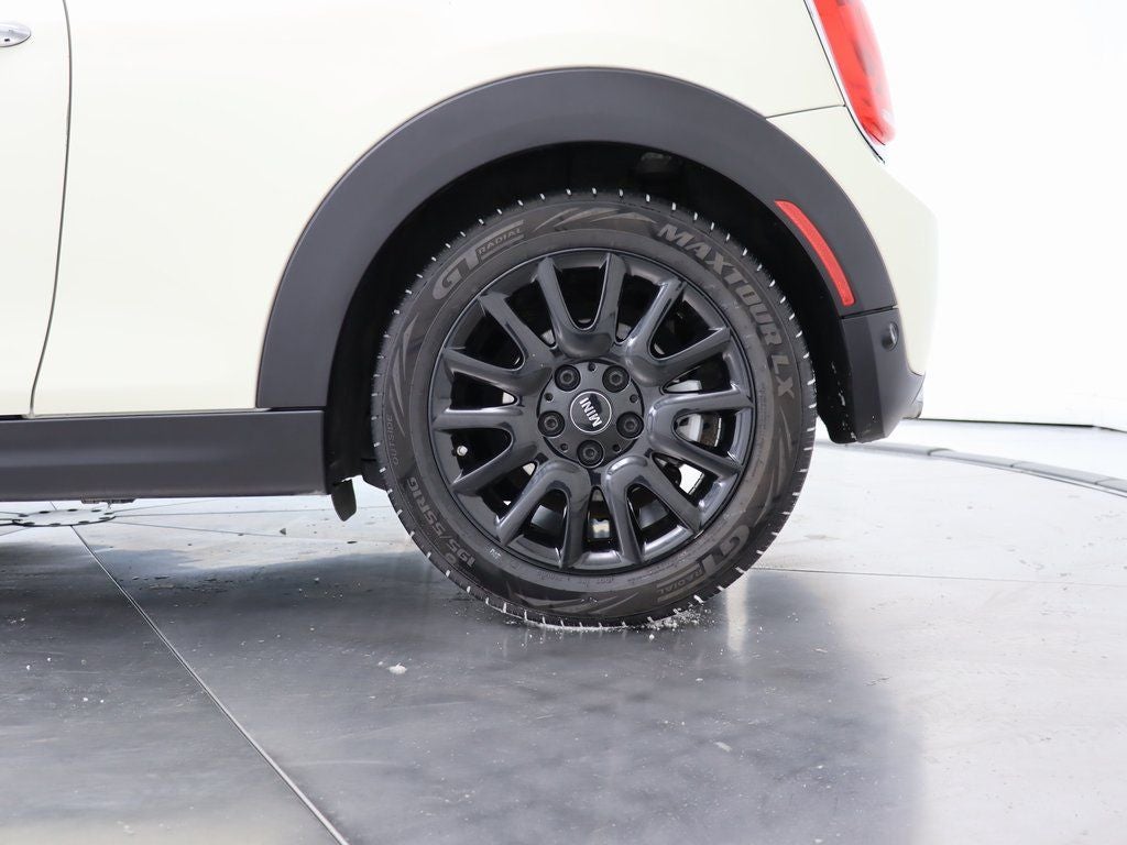 2019 MINI Cooper Signature