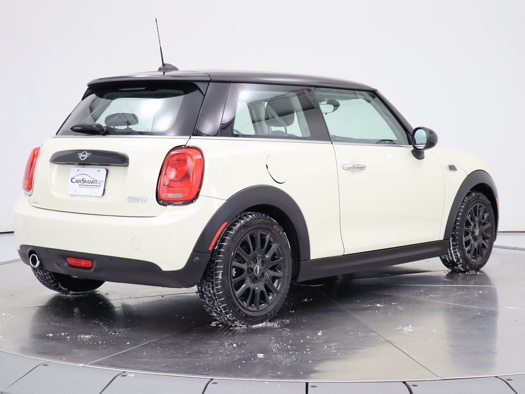 2019 MINI Cooper Signature