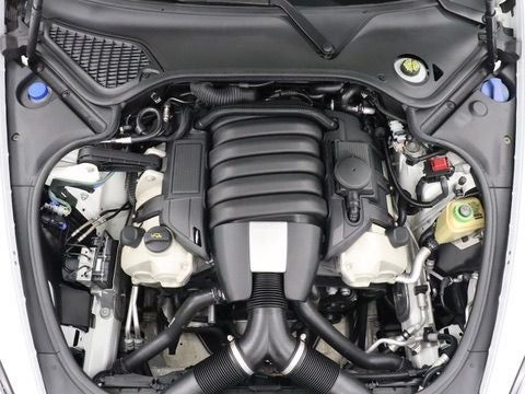 2016 Porsche Panamera 4 Navigation