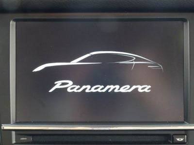 2016 Porsche Panamera 4 Navigation