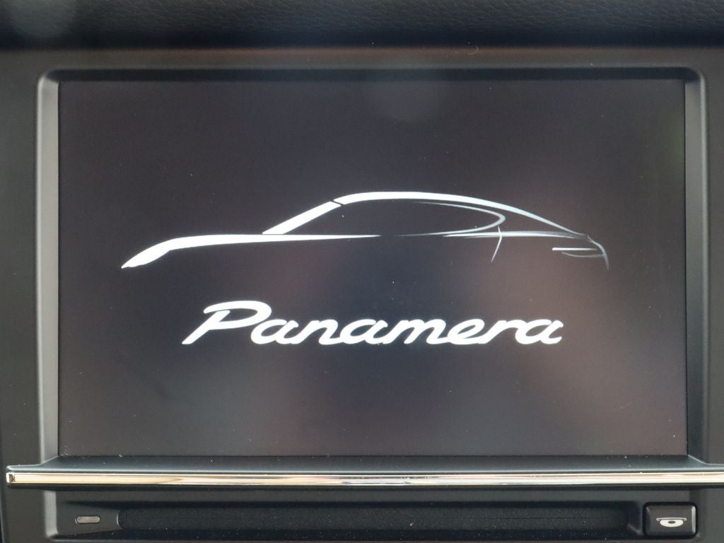 2016 Porsche Panamera 4 Navigation