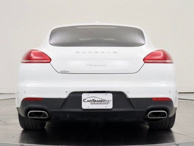 2016 Porsche Panamera 4 Navigation