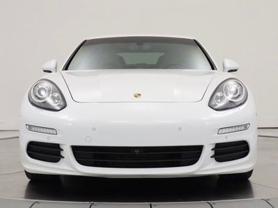 2016 Porsche Panamera 4 Navigation