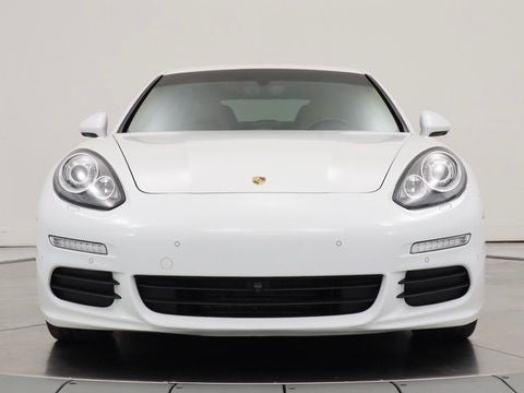 2016 Porsche Panamera 4 Navigation