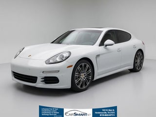 2016 Porsche Panamera 4 Navigation