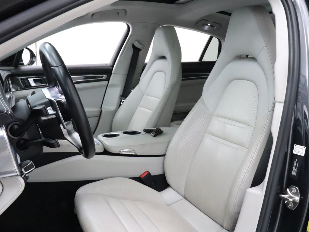 2018 Porsche Panamera 4S AWD Navigation