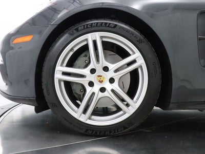 2018 Porsche Panamera 4S AWD Navigation