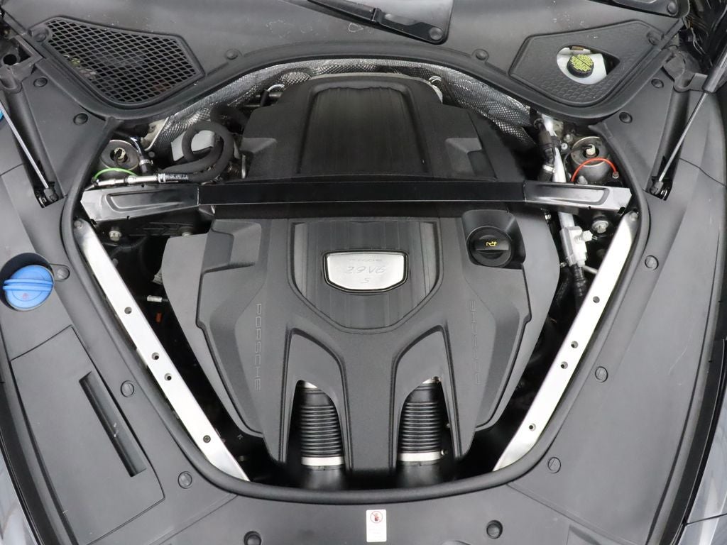 2018 Porsche Panamera 4S AWD Navigation