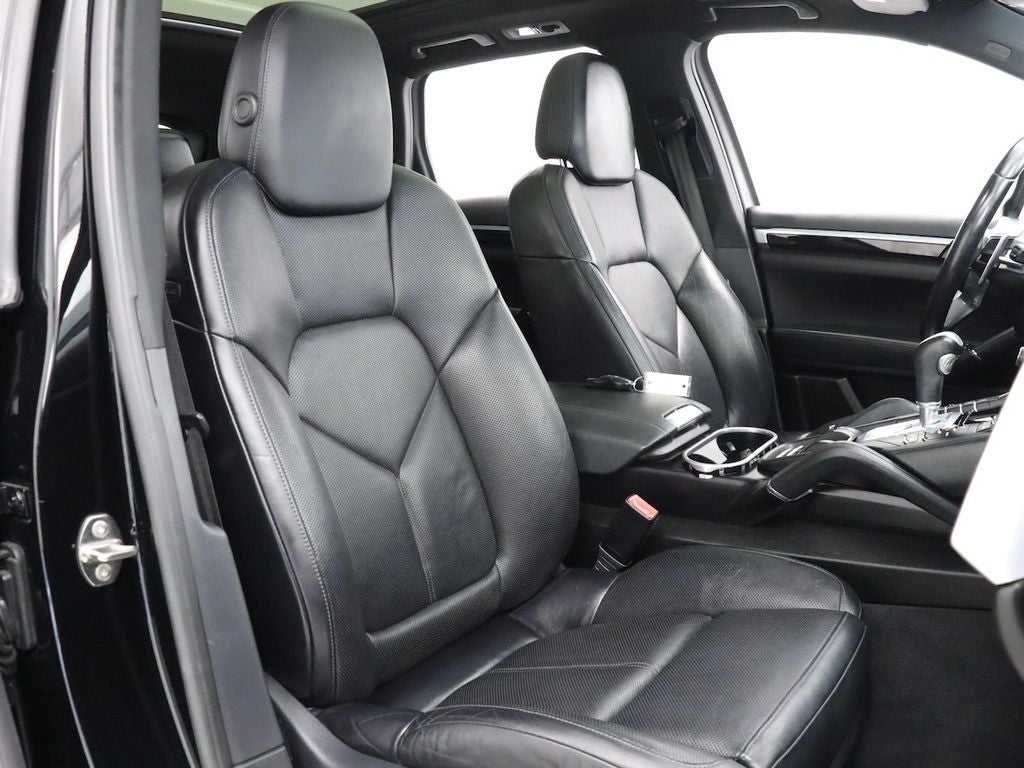 2016 Porsche Cayenne Base AWD Navigation