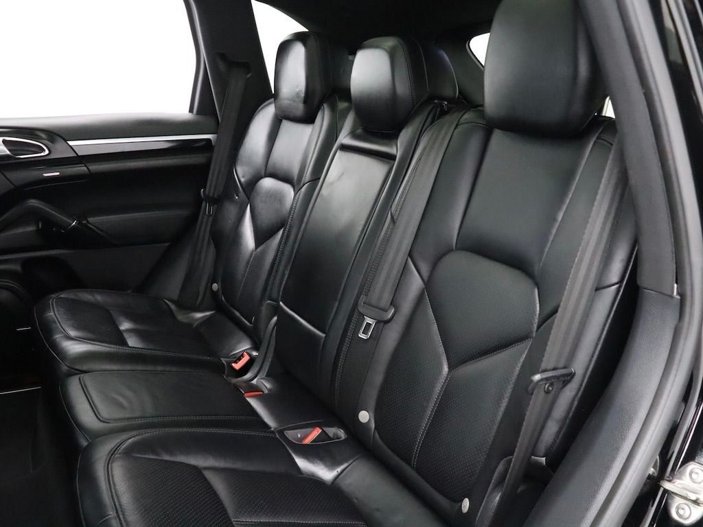 2016 Porsche Cayenne Base AWD Navigation