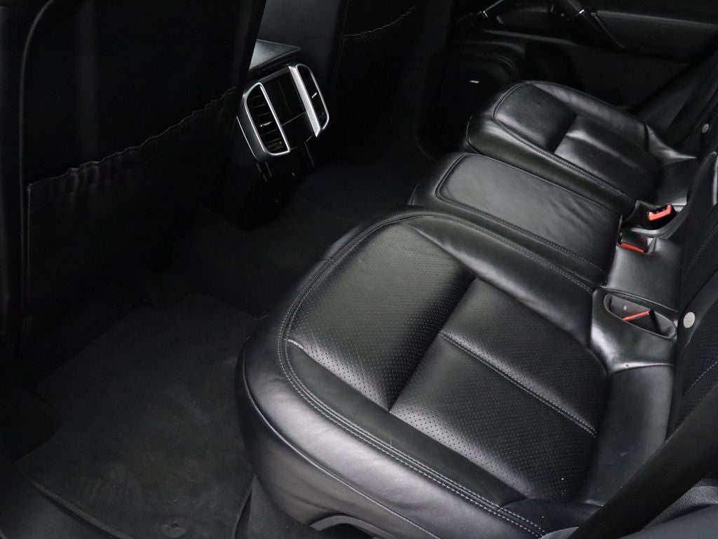 2016 Porsche Cayenne Base AWD Navigation