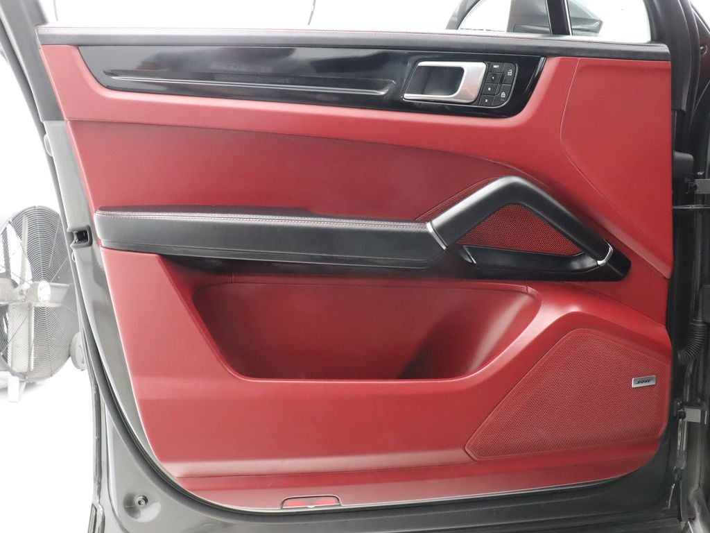 2023 Porsche Cayenne Base AWD Navigation