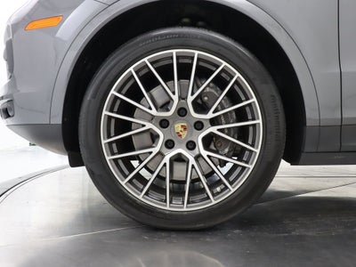 2023 Porsche Cayenne Base AWD Navigation